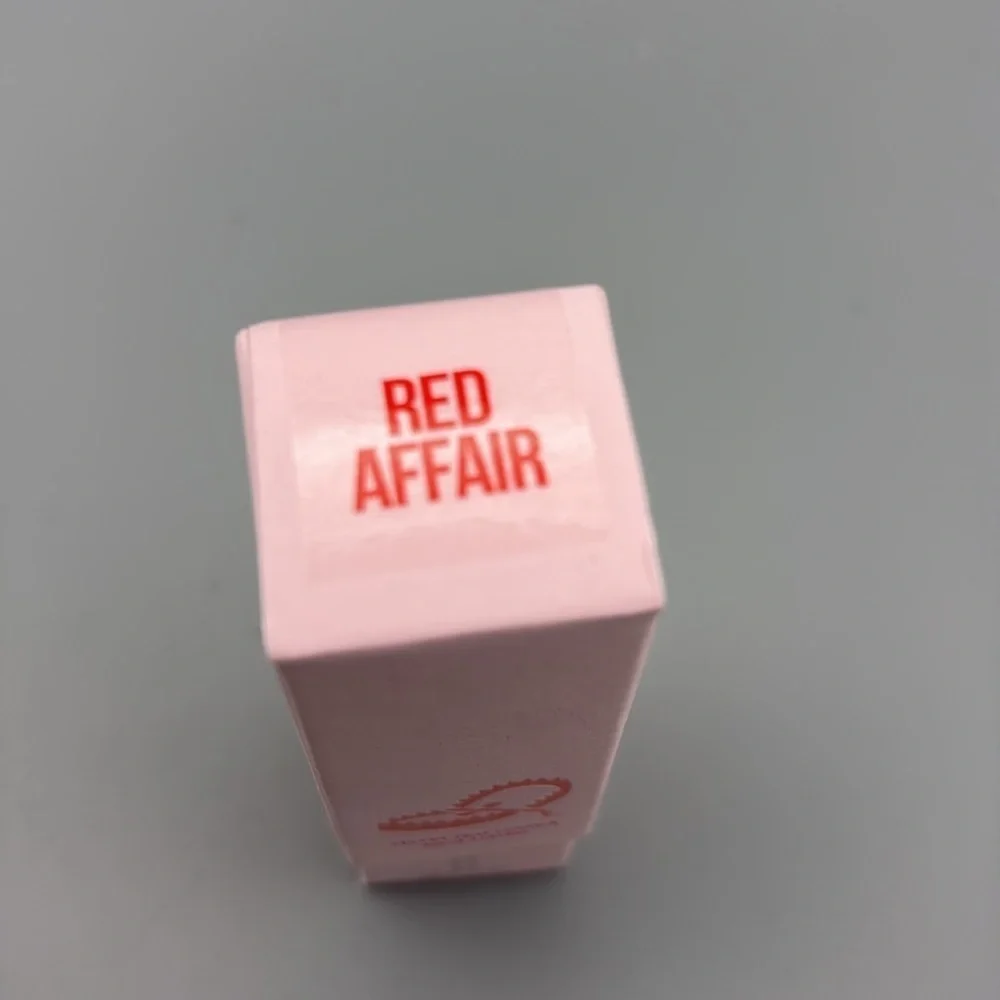 JEFFREE STAR COSMETICS Velvet Trap Lipstick Red Affair